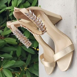 Lulus Sz 8 PreLoved Rhinstone 4" Gold Satin Tone Block Heels see call outs